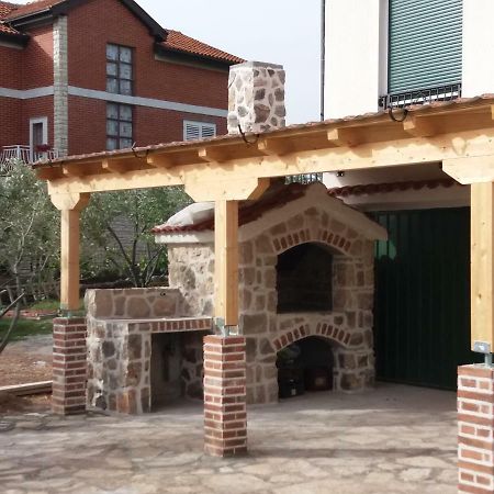 Amadrian Apartments シベニク エクステリア 写真
